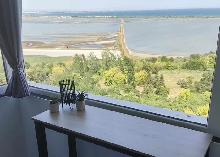 Sky Sea Апартамент *