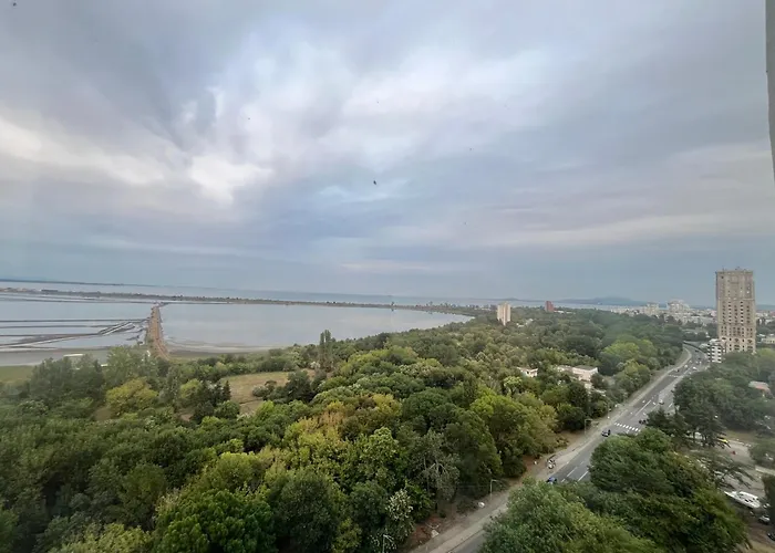 Sky Sea Апартамент *